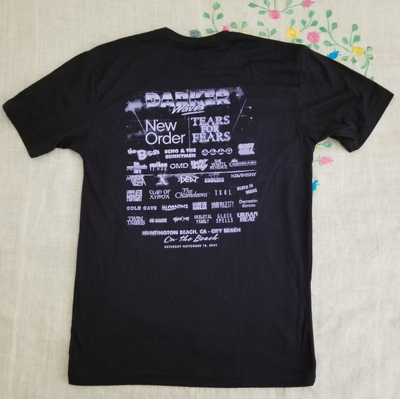 NWOT Darker Waves Festival Tears For Fear blk S/S V-neck t-shirt - Picture 5 of 11